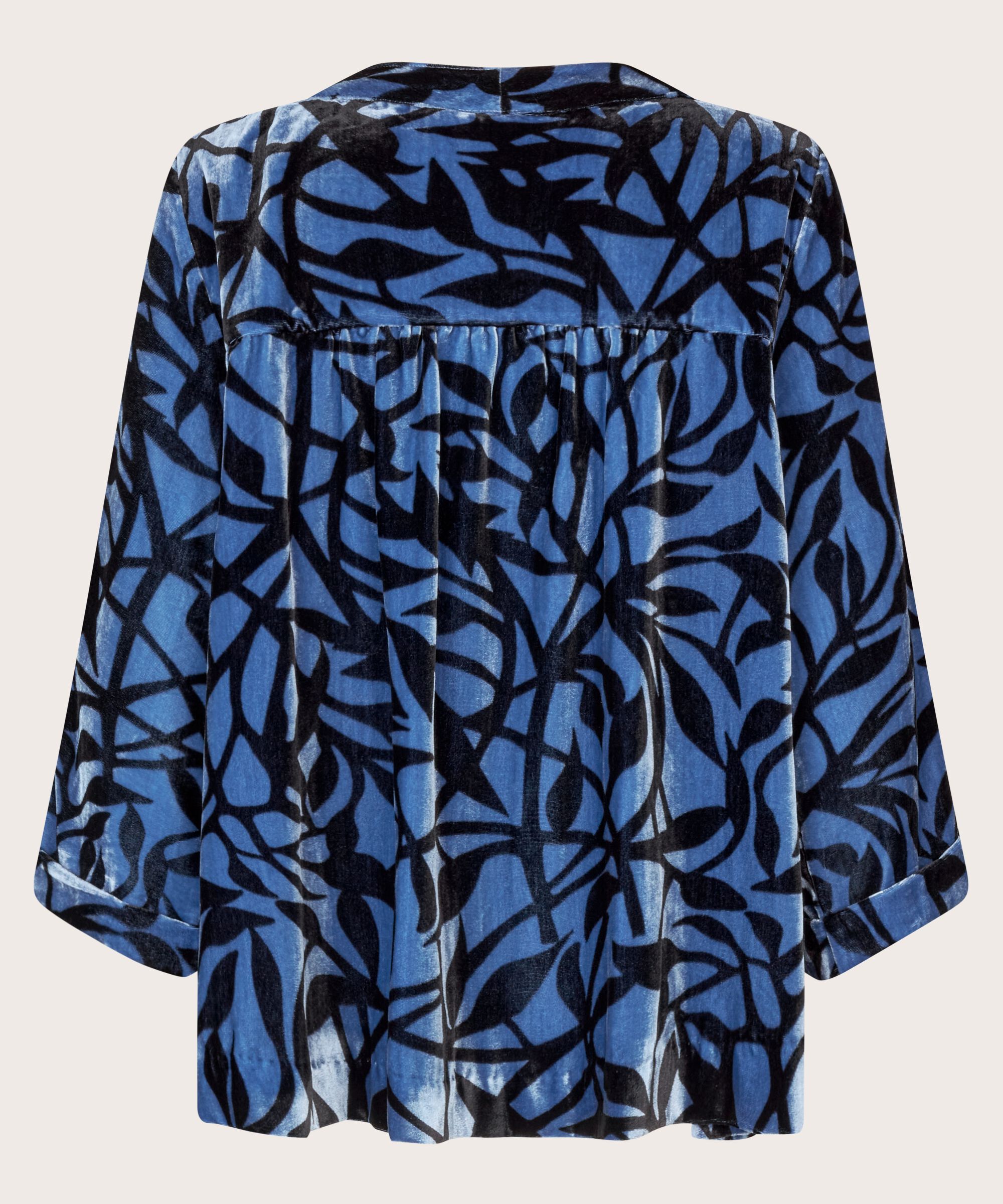 Bernadette Blus, Federal Blue