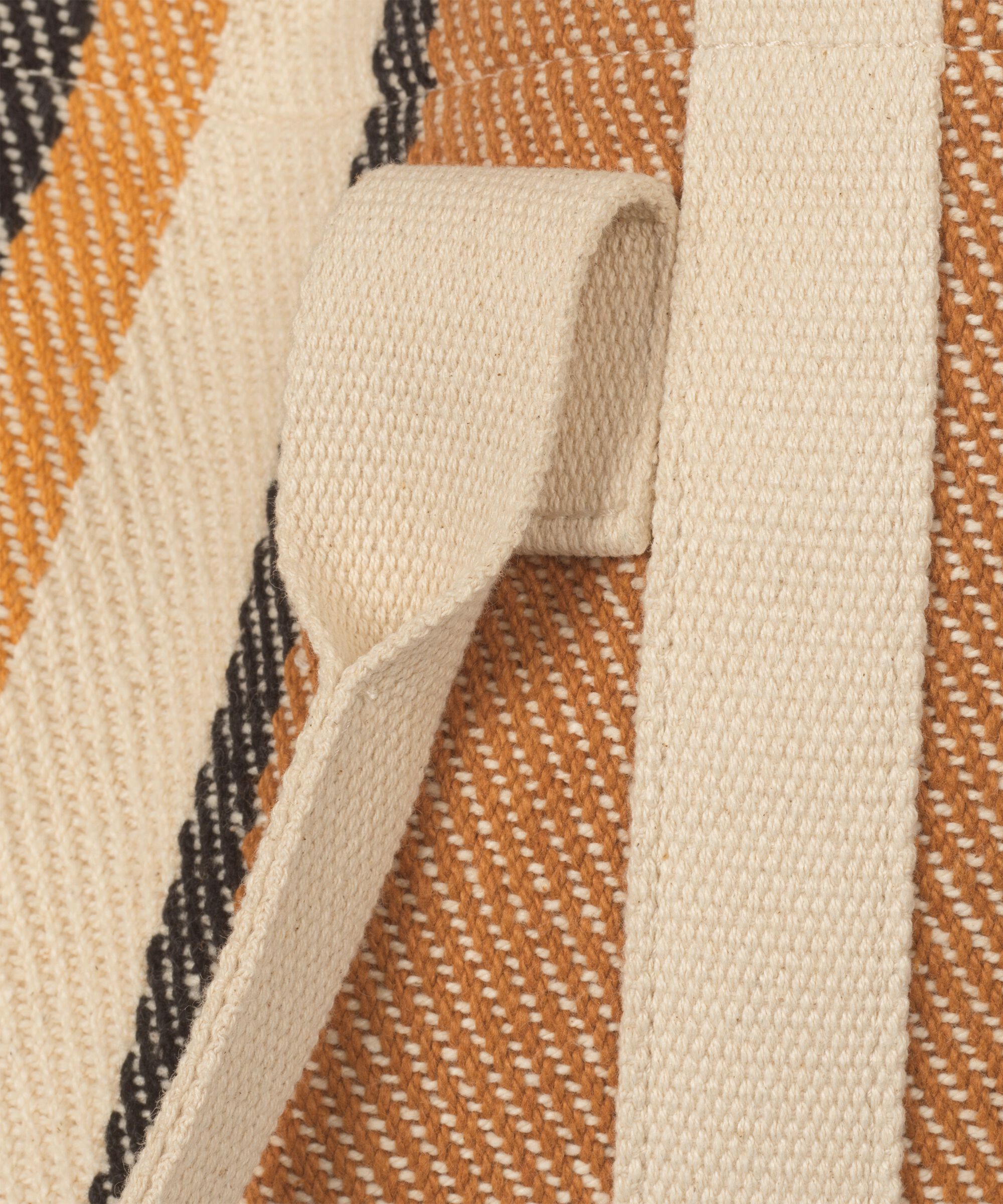 Rubbi Väska, Cashew