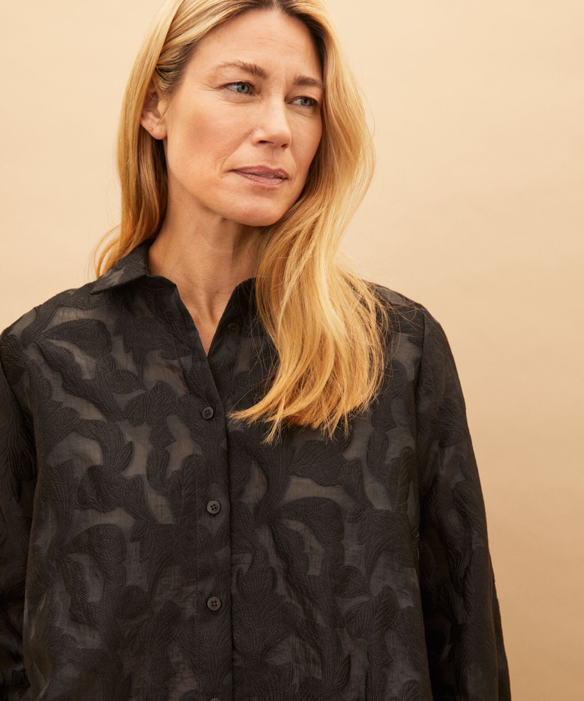 Ingrida Skjorta, Black