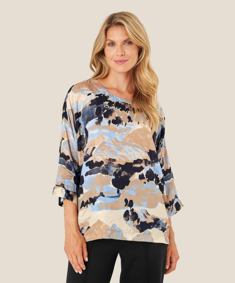 Becca Blus, Steel Grey