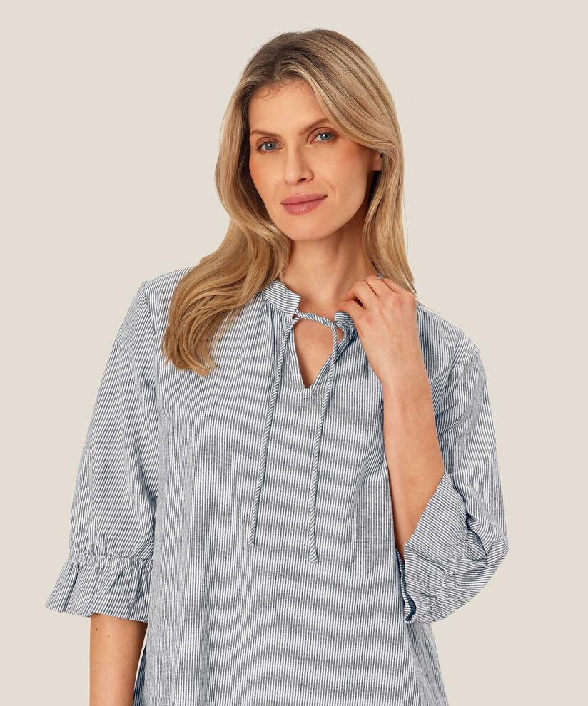 Natalia Klänning, Black