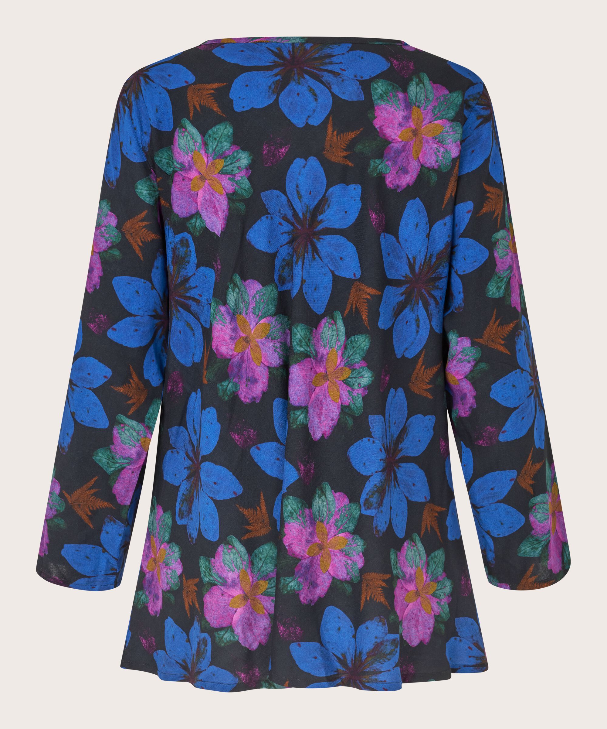 Kay Blus, Wild Aster