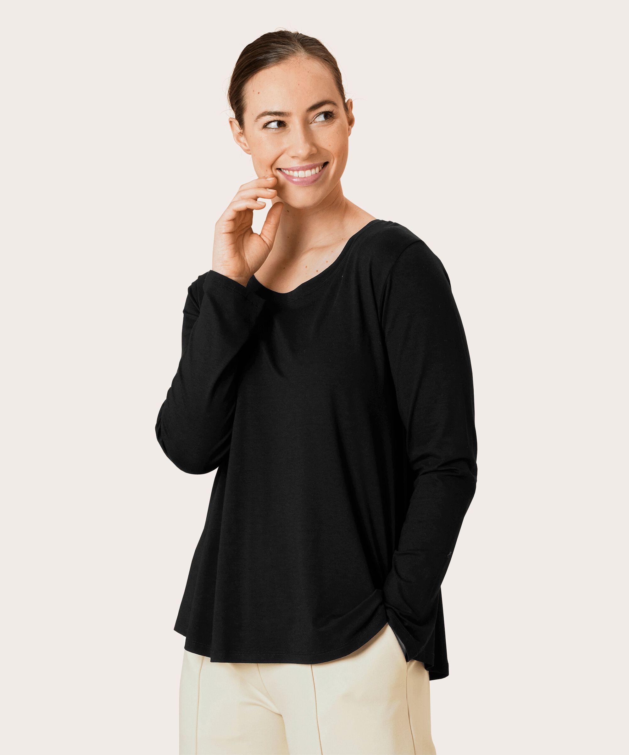 BADISNA TOPP, Black