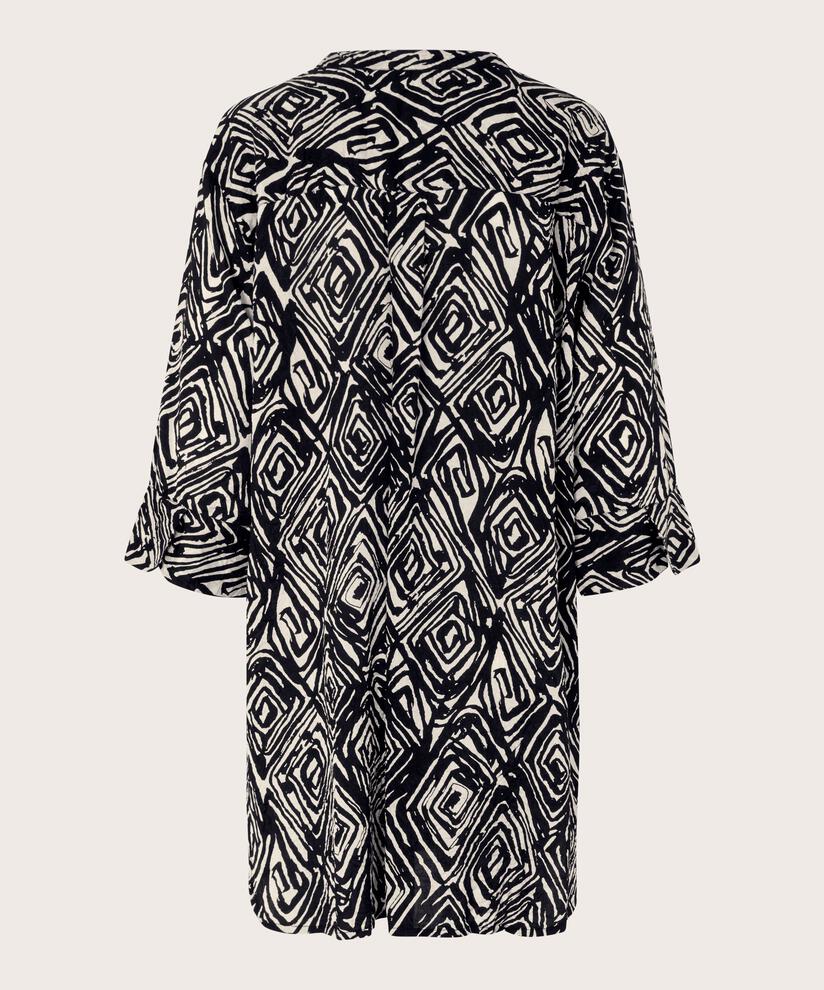 Geam Skjorta, Black