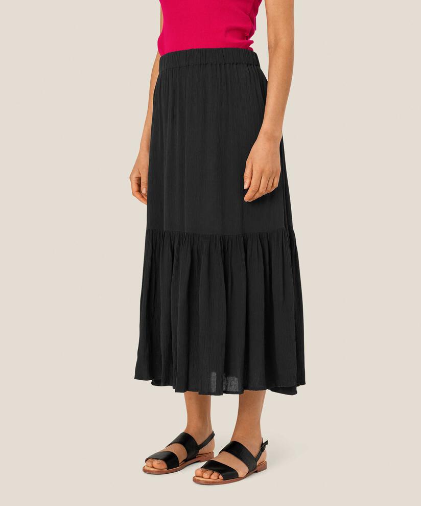 Signe Kjol, Black