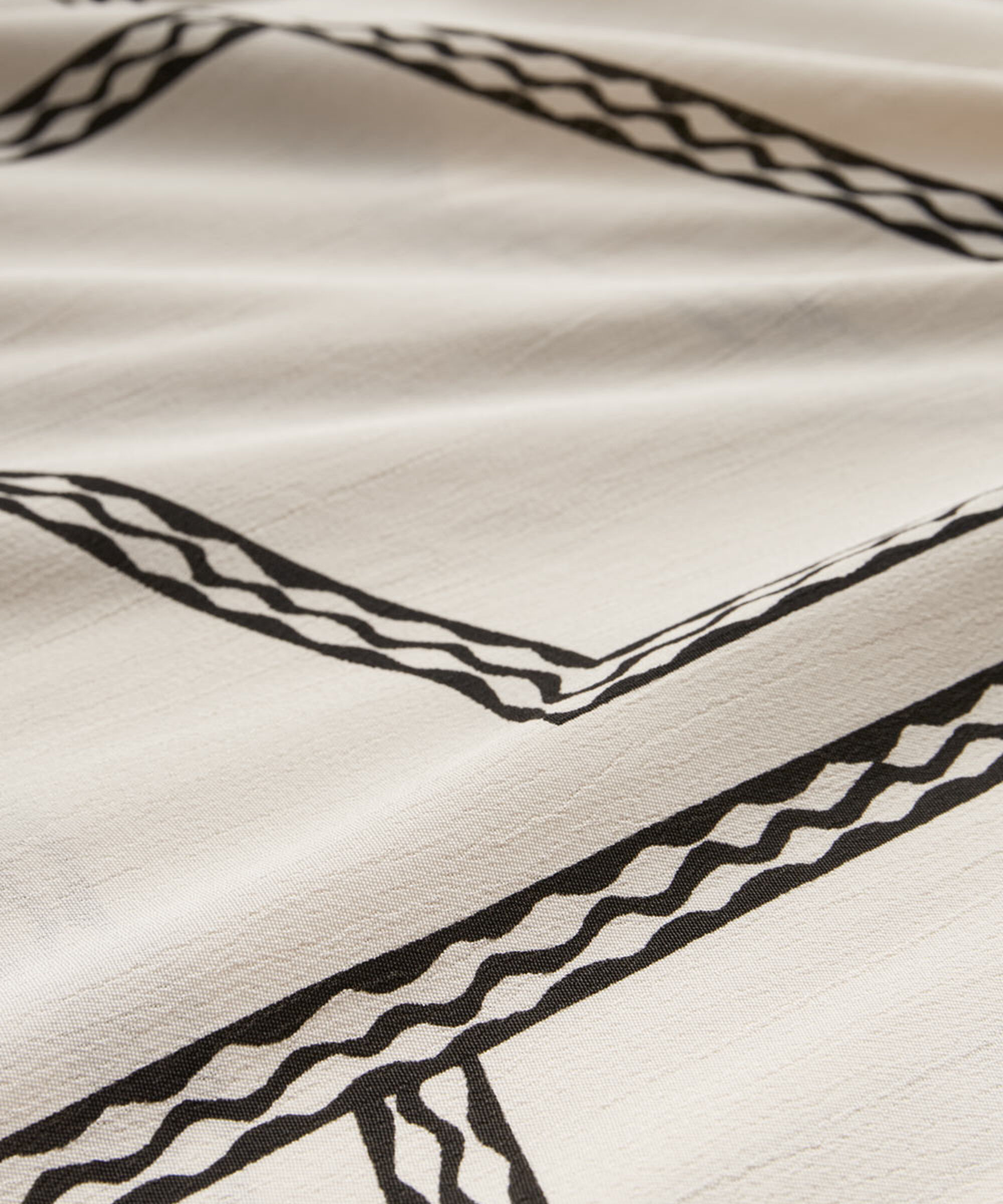 GALENE TUNIKA, Whitecap