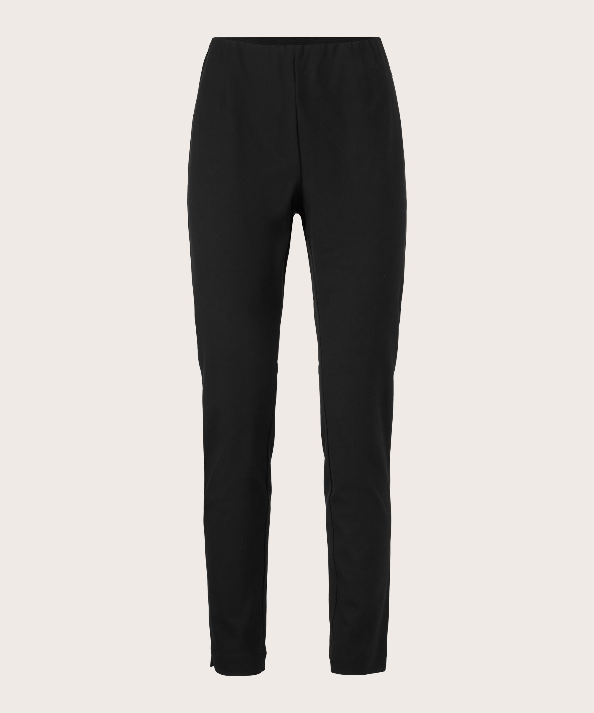 Poppy Byxa, Black