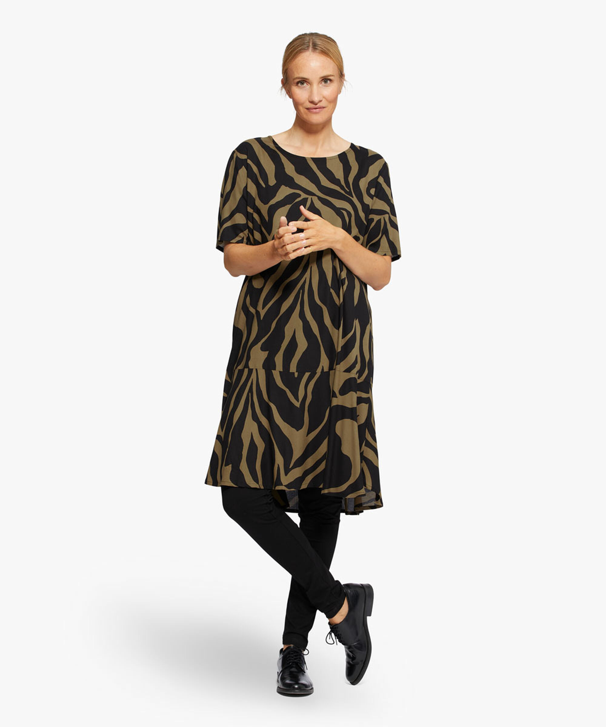 NOY KLÄNNING, Beech