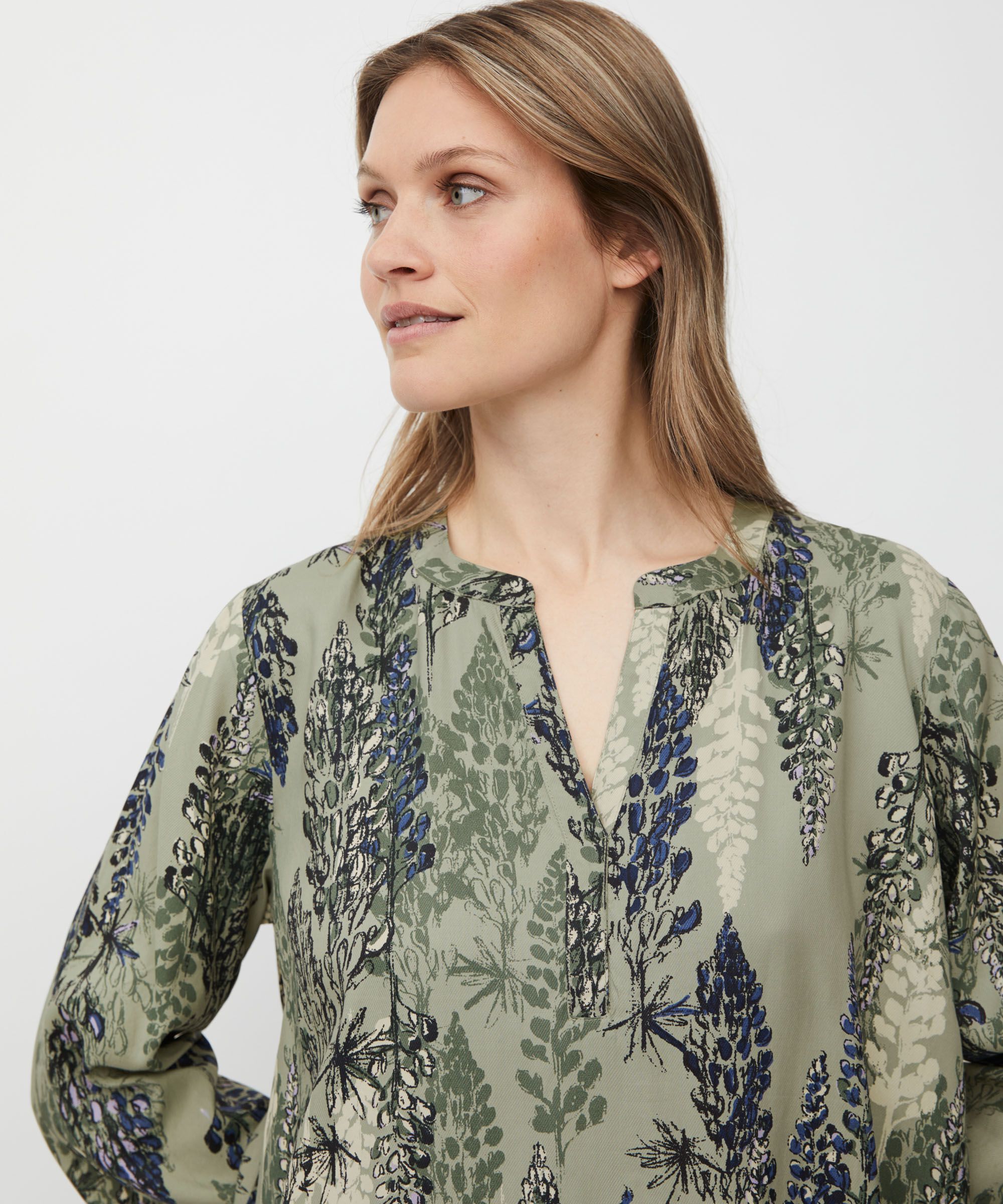 Gali tunika, Seagrass