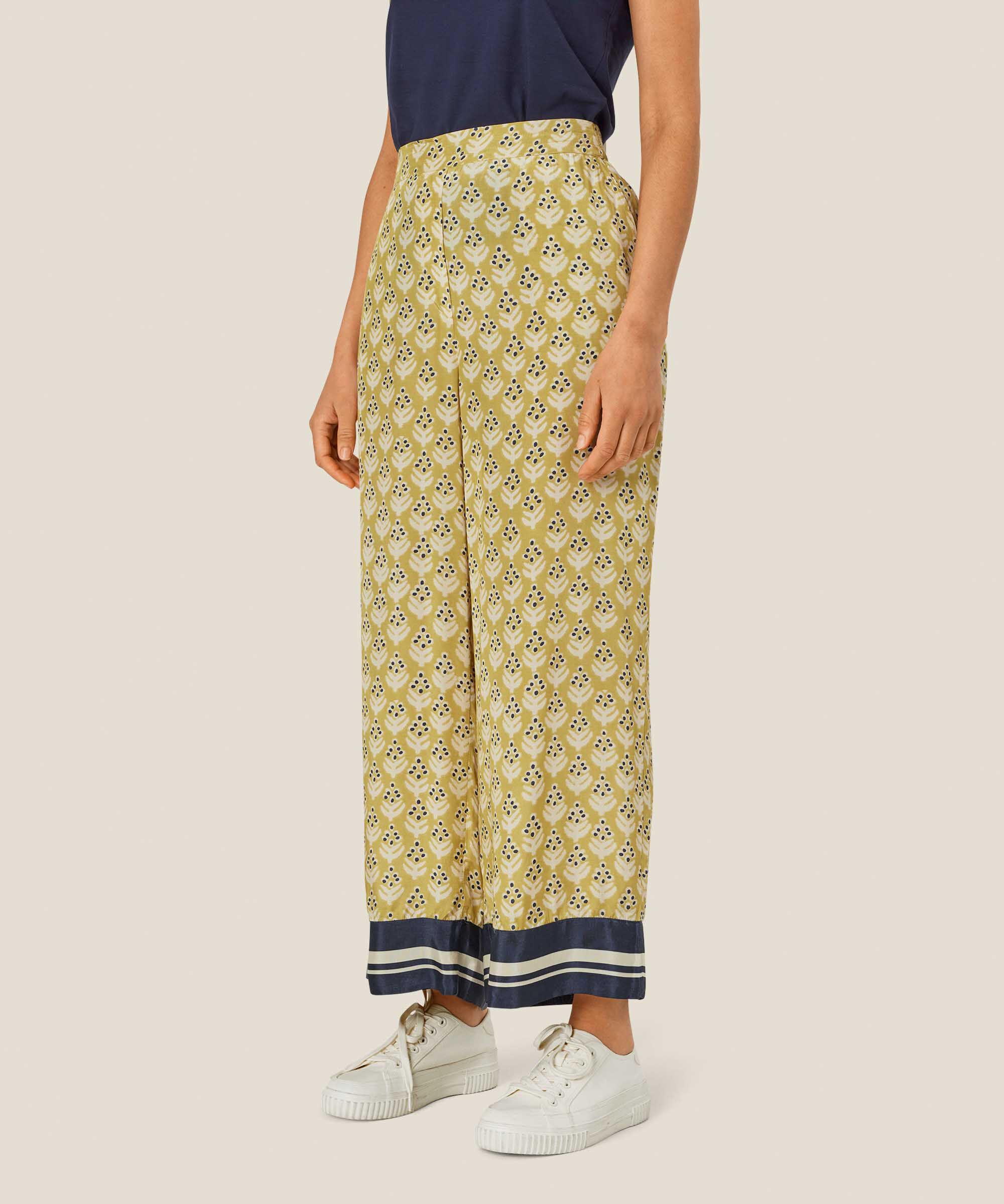 Peronella Byxor, Burnish Gold