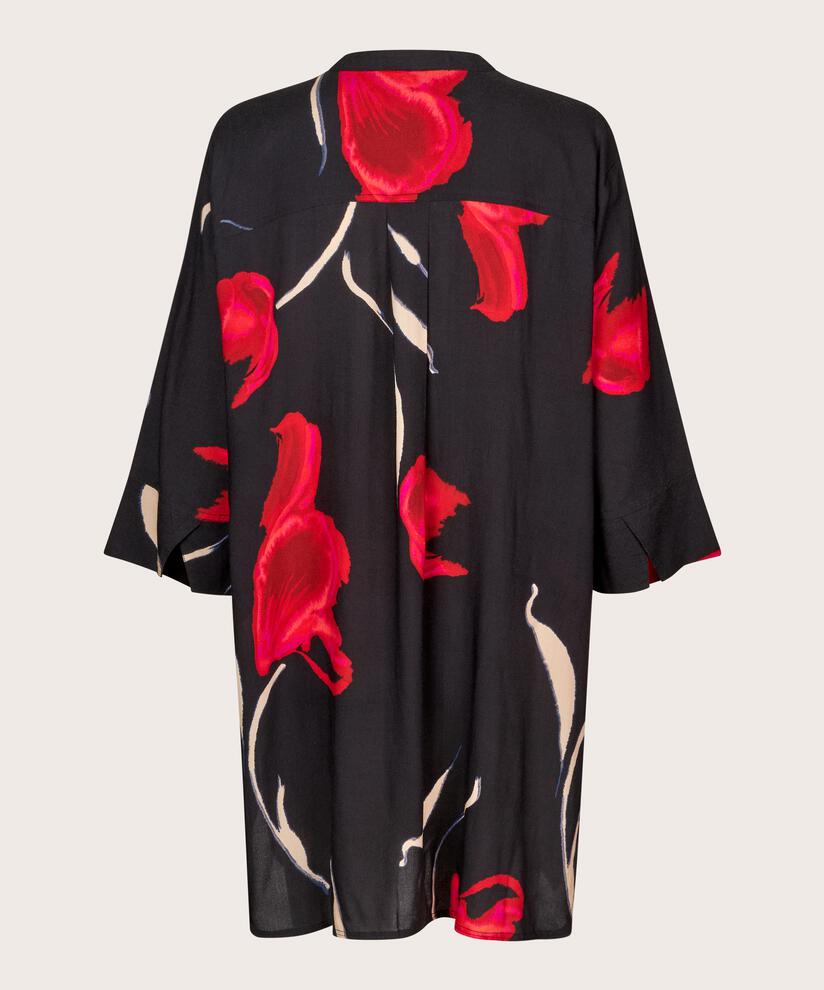 Geam Skjorta, Haute Red