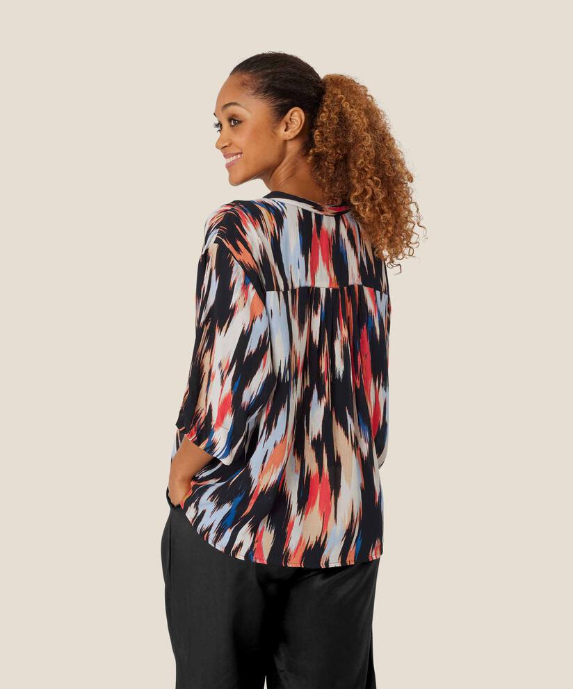 Boniti Blus, Hibiscus