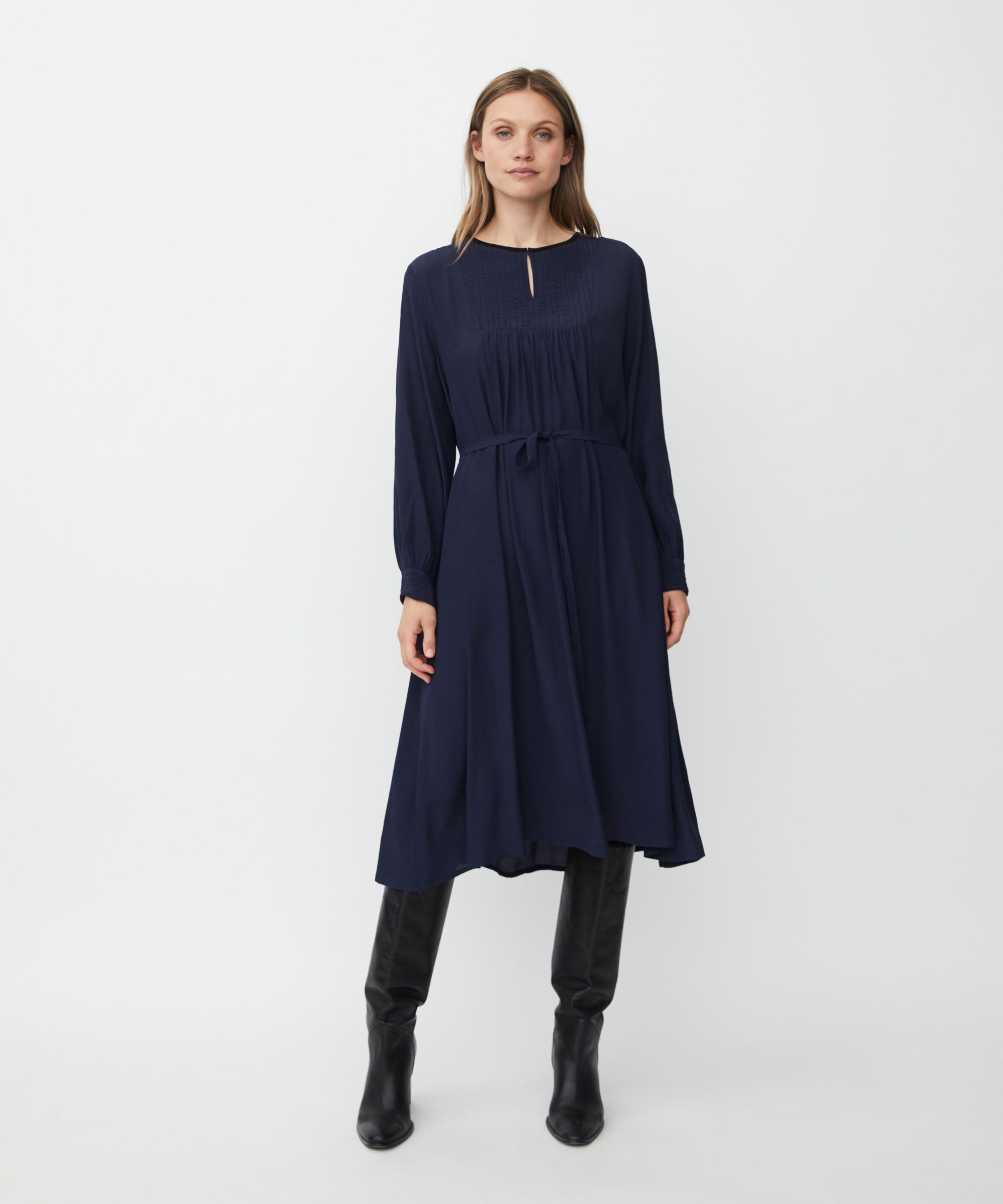 Normata Klänning, Navy Blazer