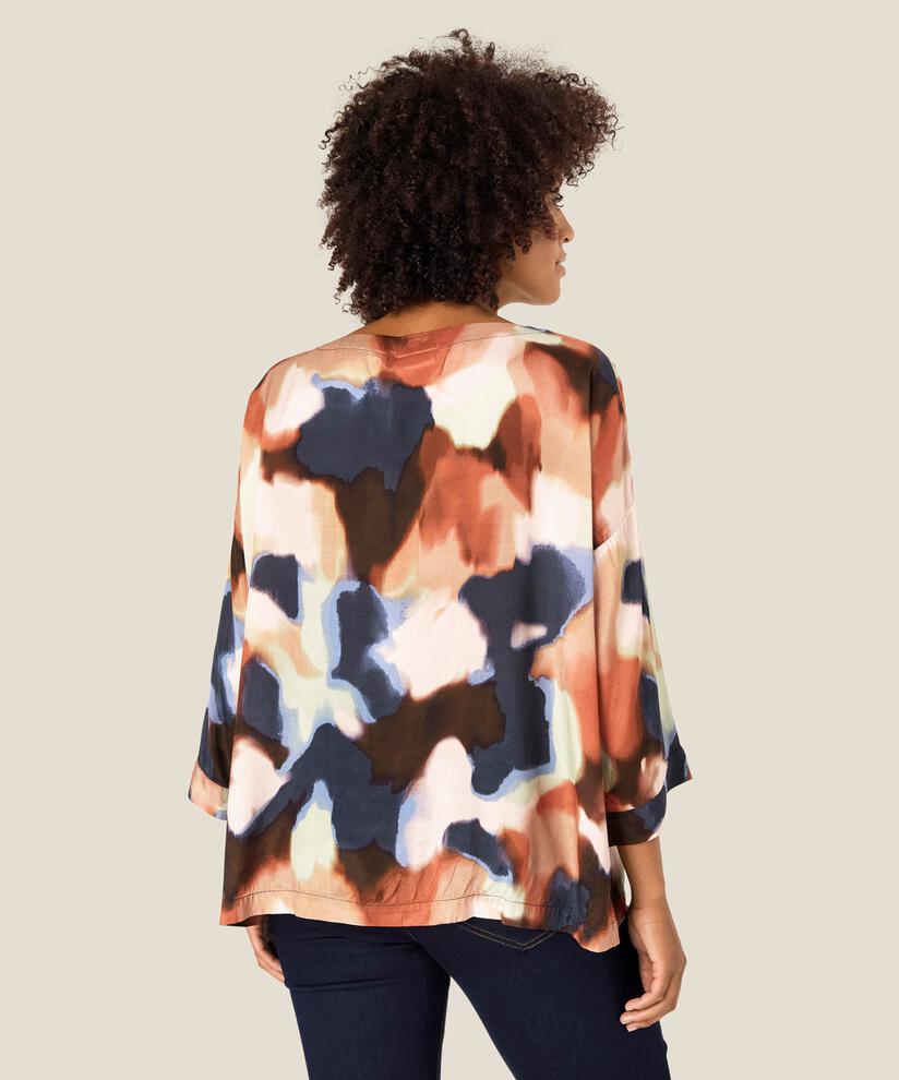 Becca Topp, Rose Smoke