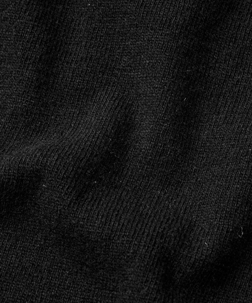 Leanna Kofta, Black