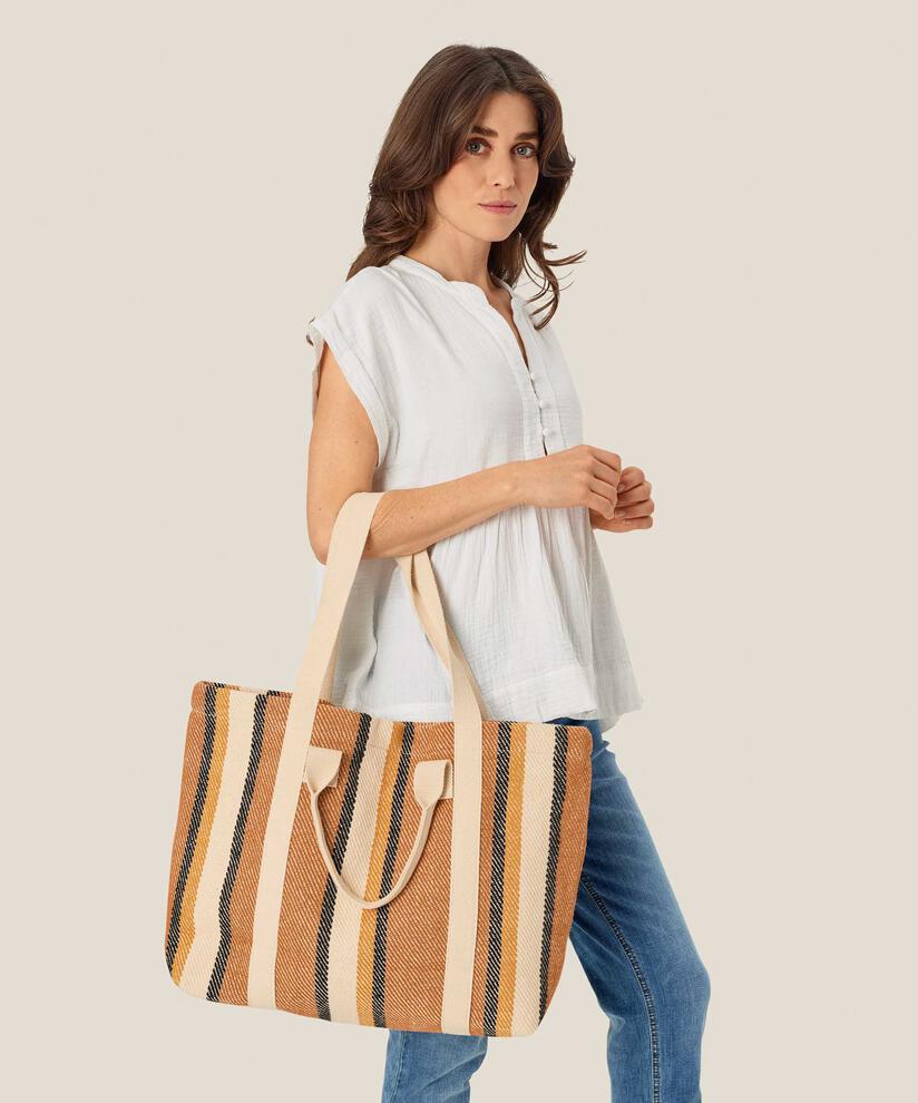 Rubbi Väska, Cashew