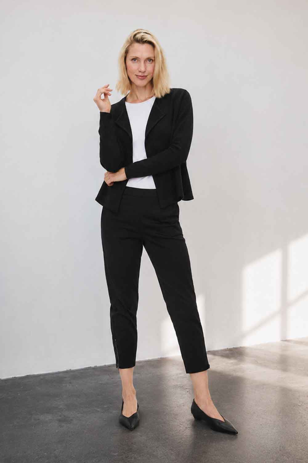 Julitta Jacka - Black, Bellarim JERSEY Topp - White, Padme Byxa - Black
