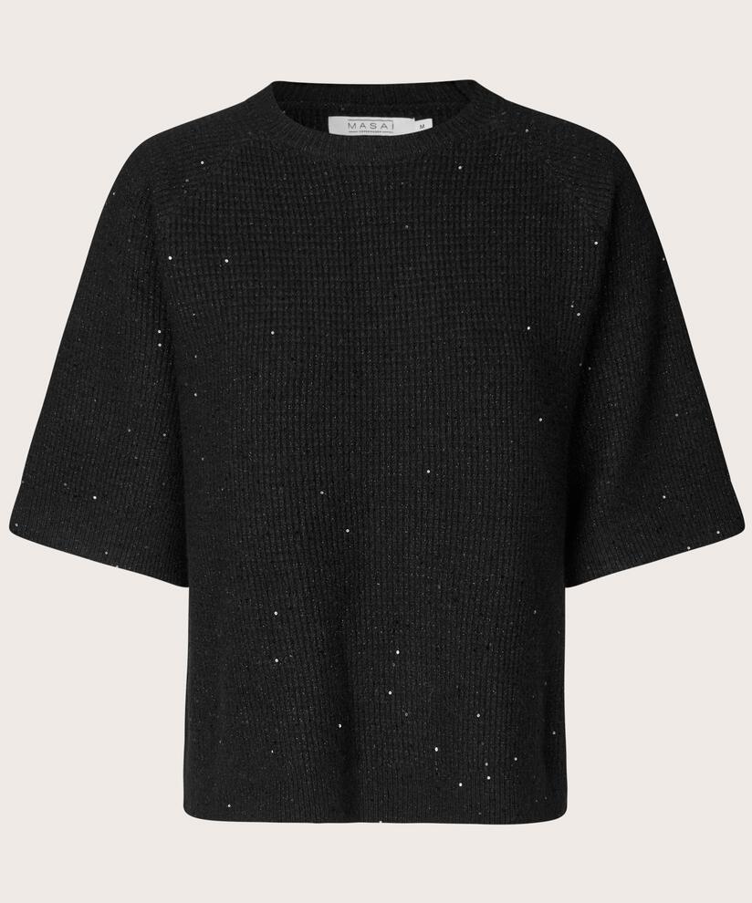 Farinna Topp, Black
