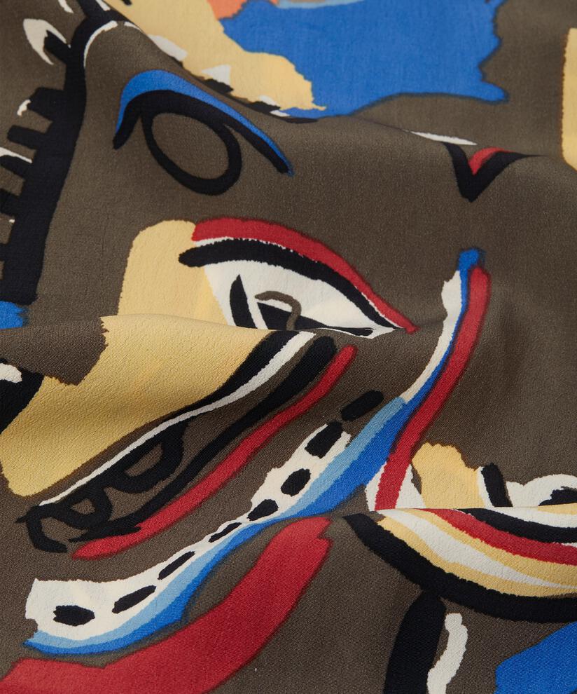 Becca Topp, Crocodile