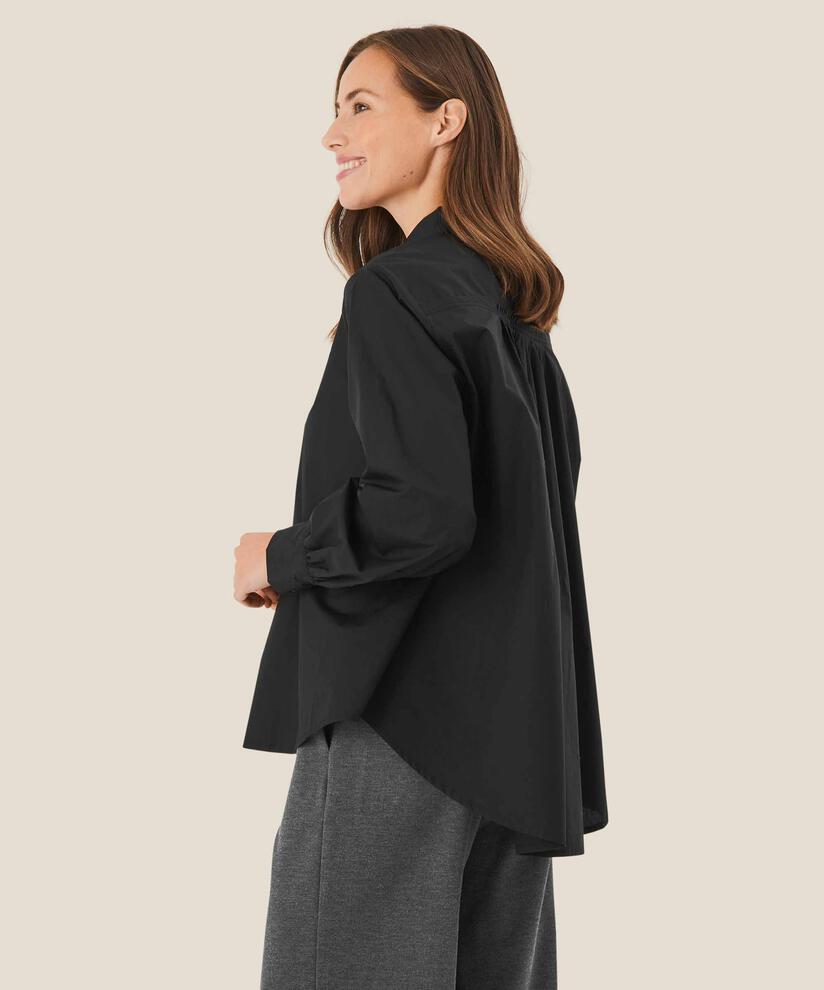 Ingrida Skjorta, Black