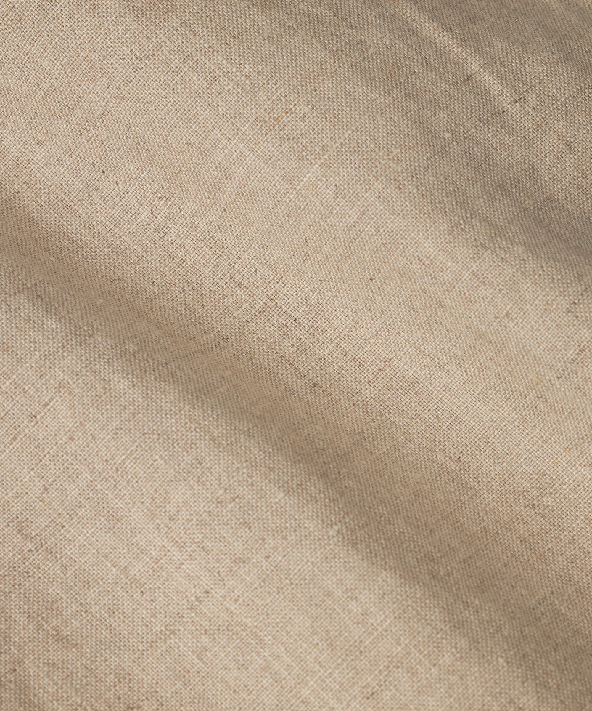 Pallas Byxa, Natural