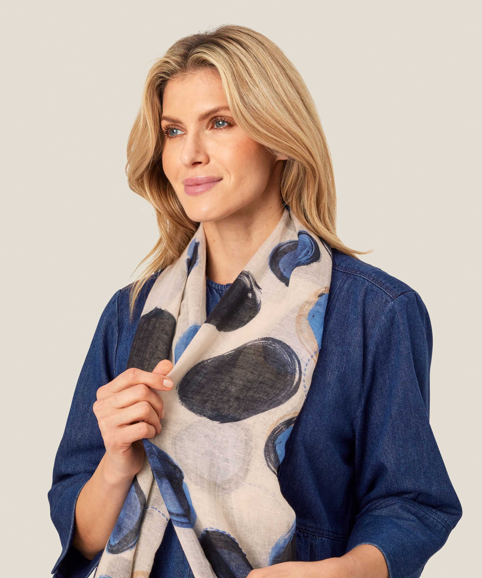 Afeni Scarf, Ultramarine