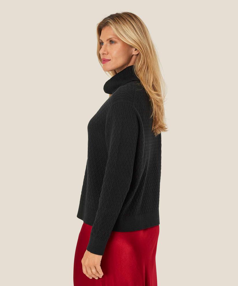 Florette Topp, Black