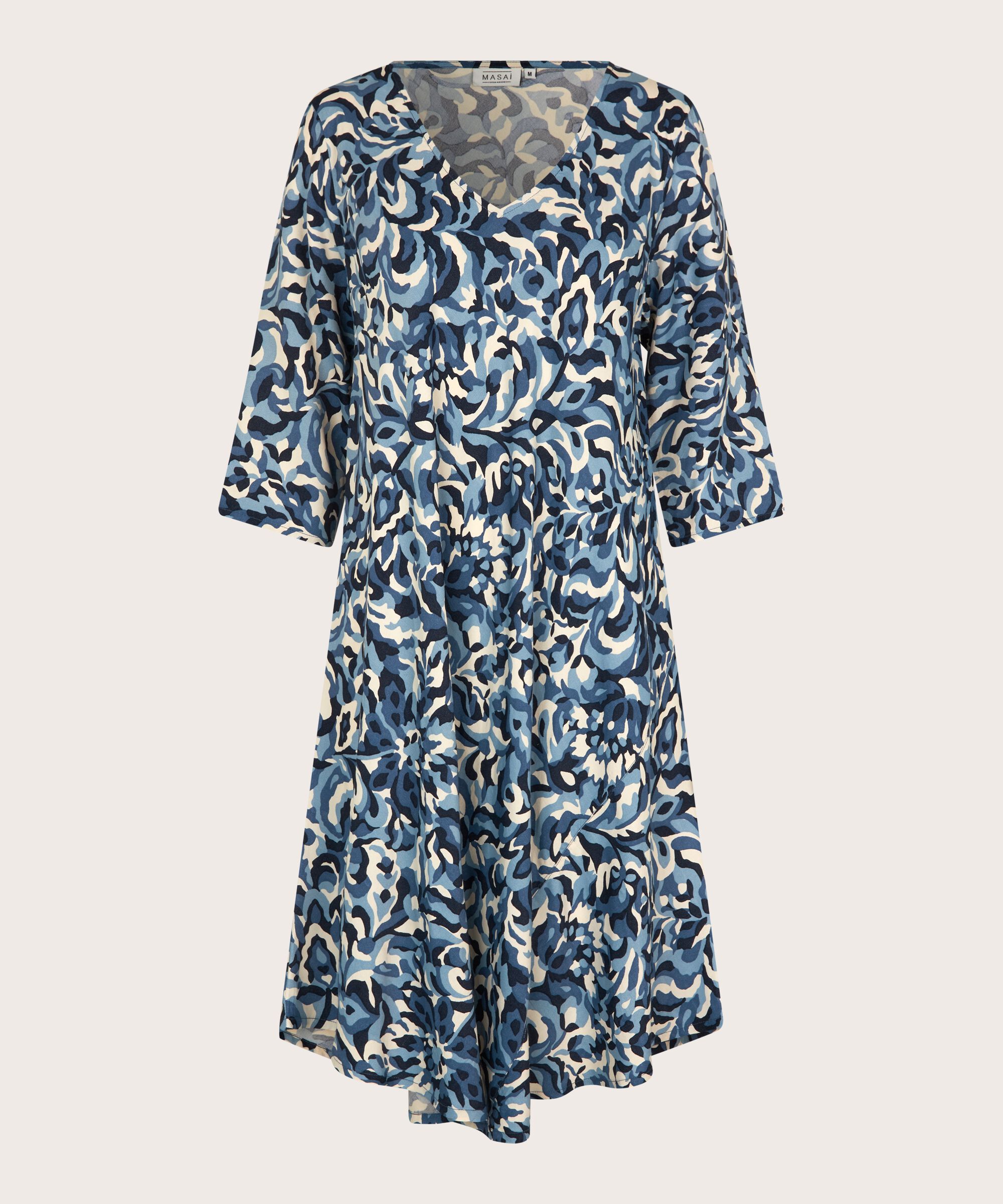 Nora Klänning, Ashley Blue