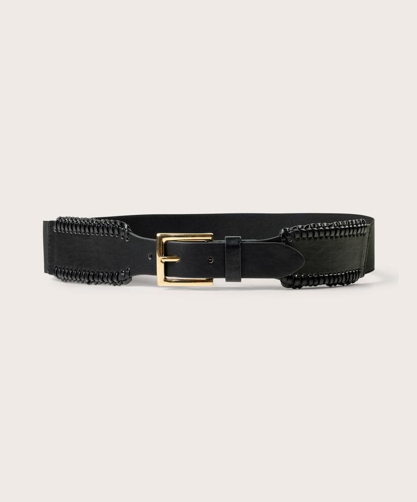 Rakena Bälte, Black