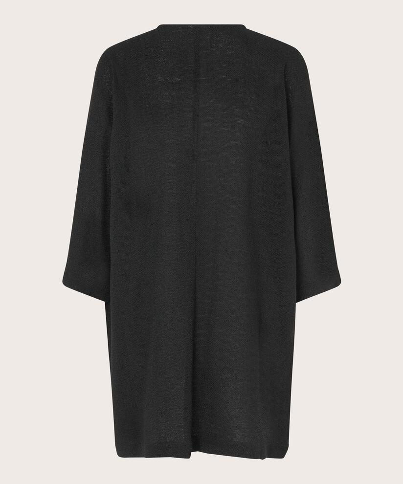 Jarmis Jacka, Black