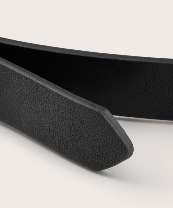 Rivela Bälte, Black