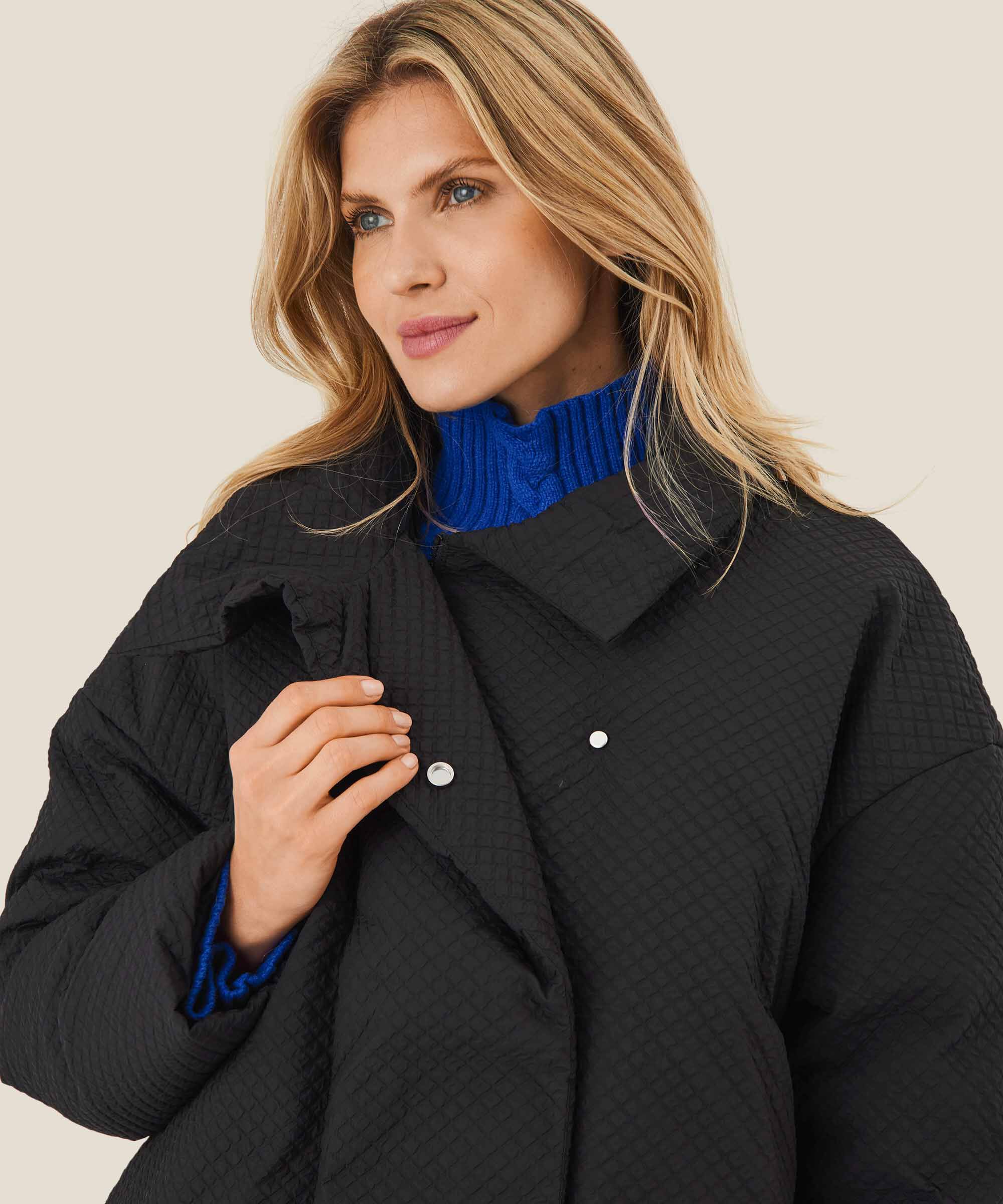 Tabine Dunkappa, Black