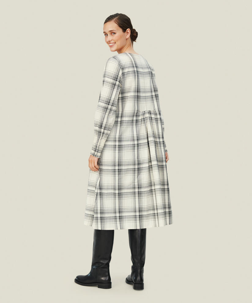 NORASSA KLÄNNING, Black