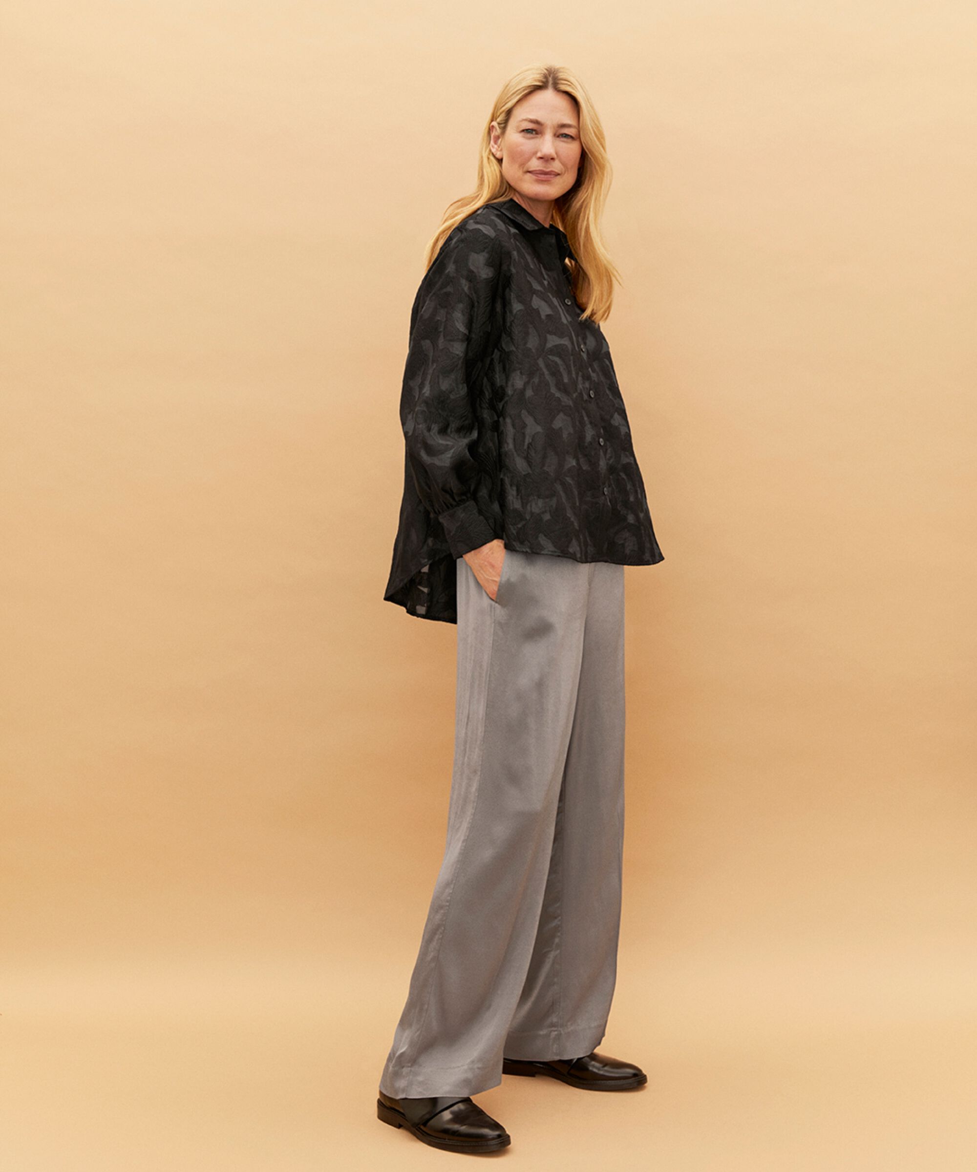 Ingrida Skjorta, Black