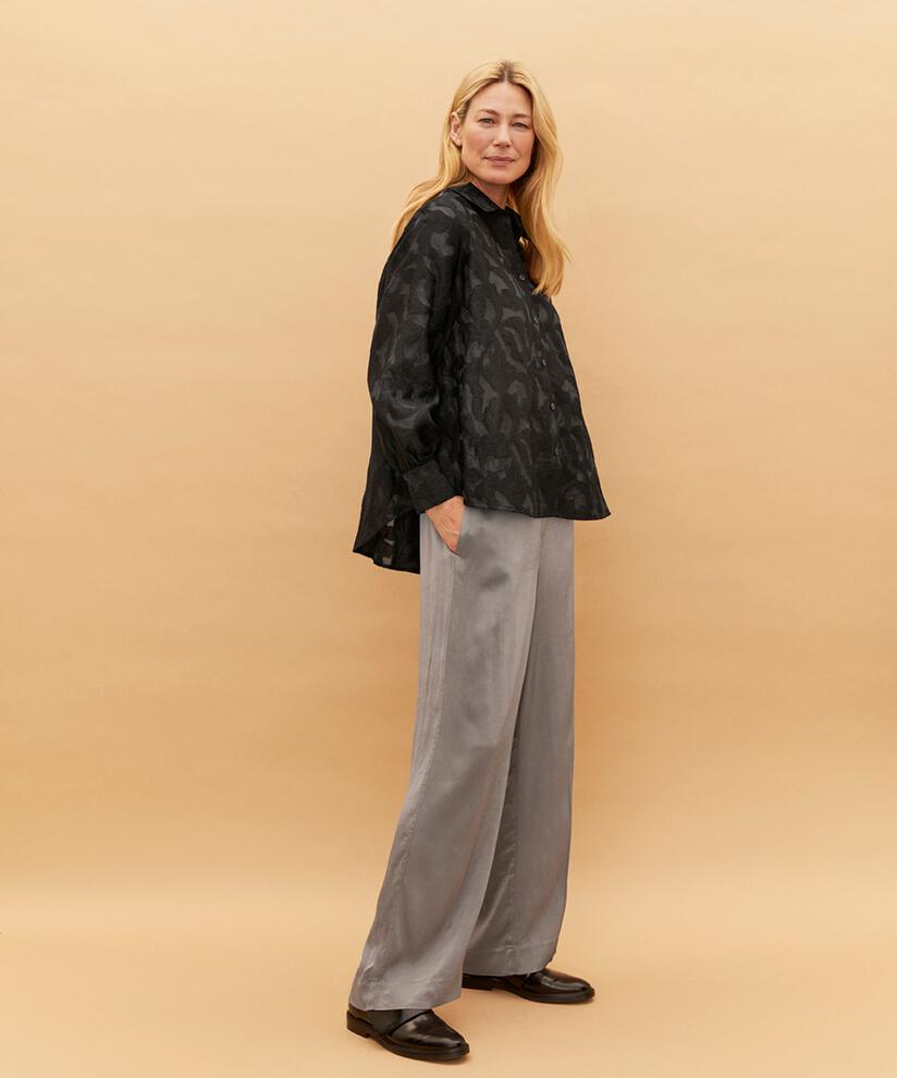 Ingrida Skjorta, Black