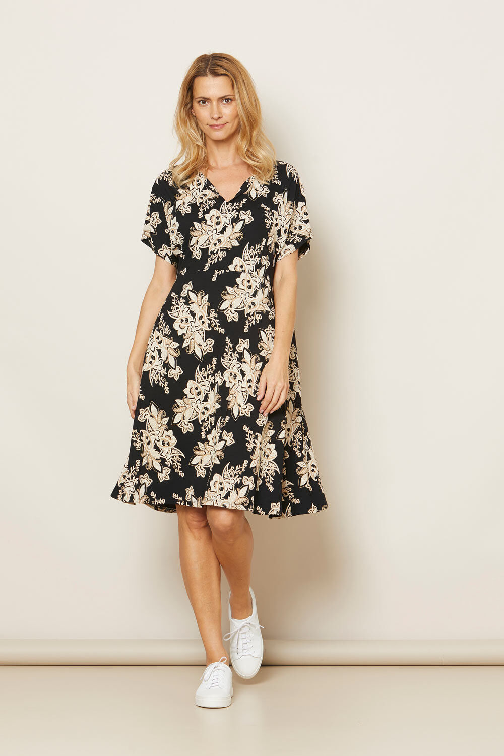 NEBALA KL&Auml;NNING, Nomad