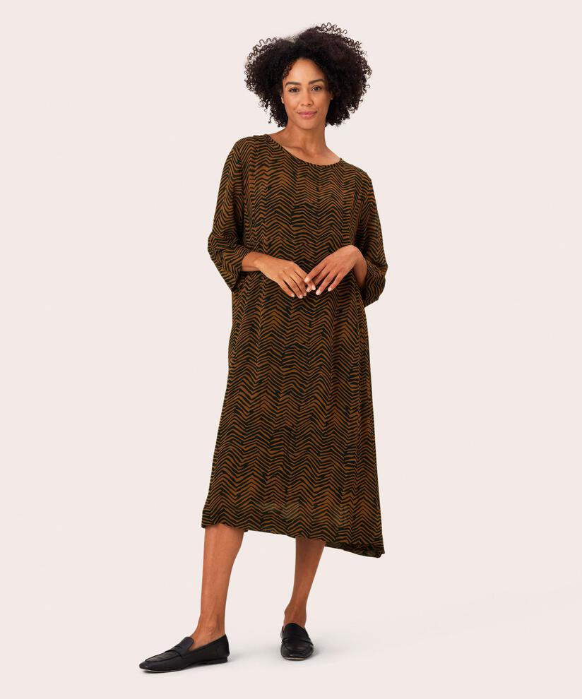 Nabia Klänning, Monk's Robe