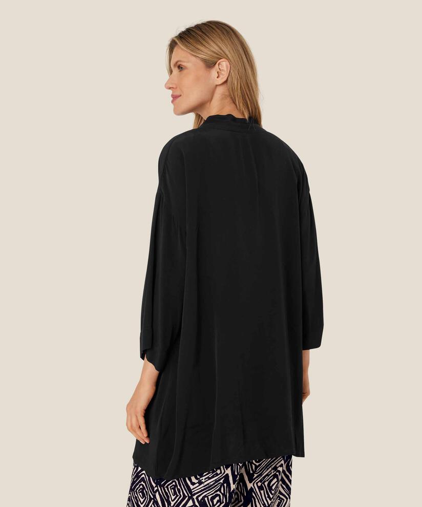 Josslyn Jacka, Black