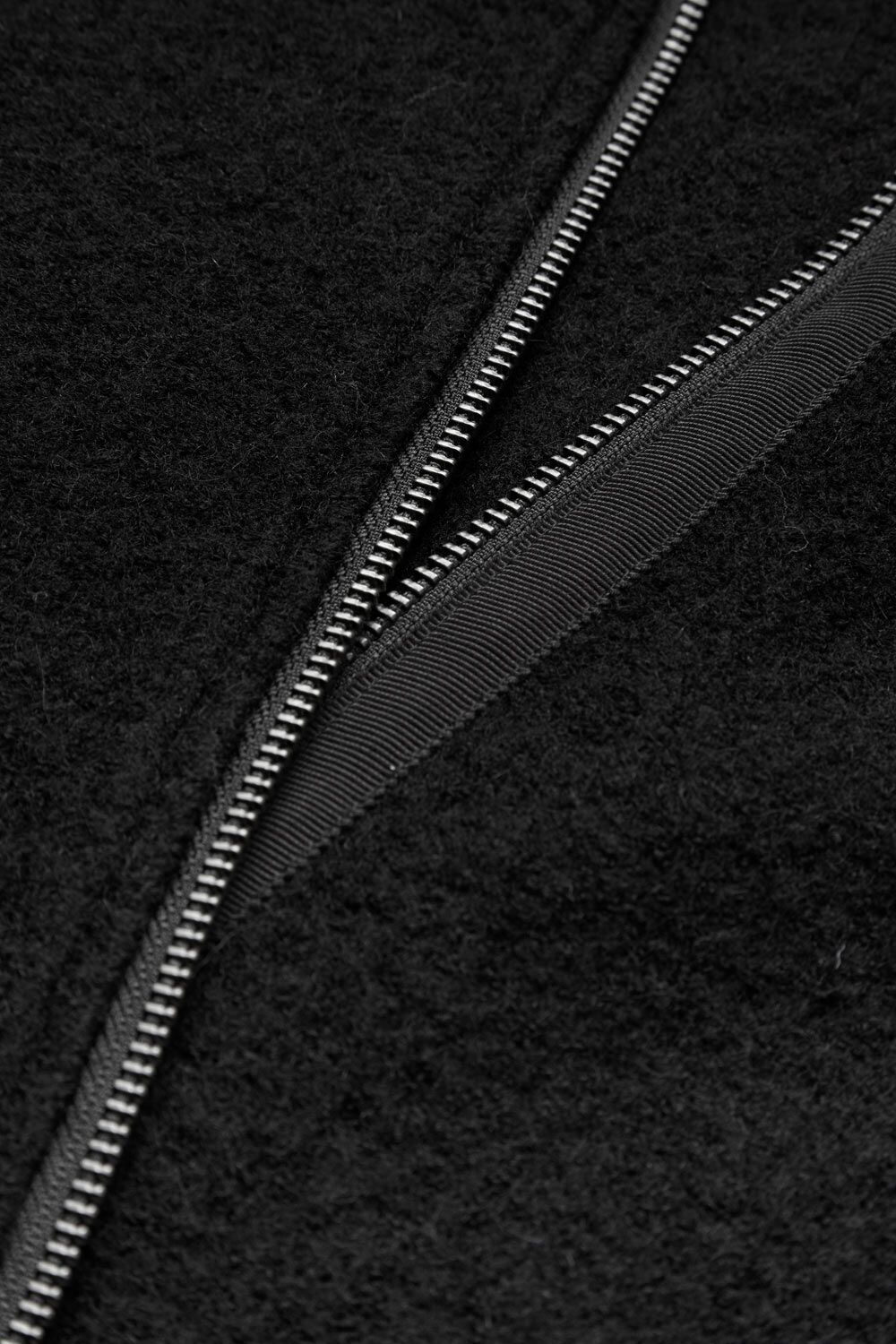 TAYLANA KAPPA, Black