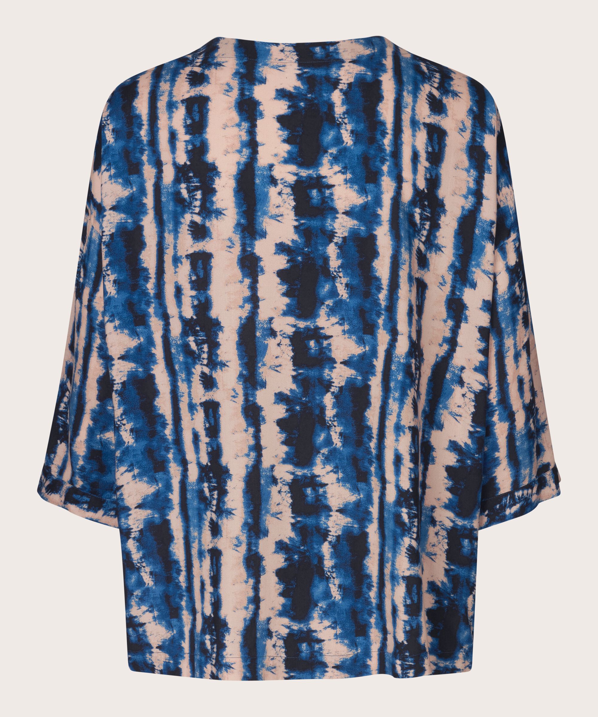 Becca Blus, Navy Peony