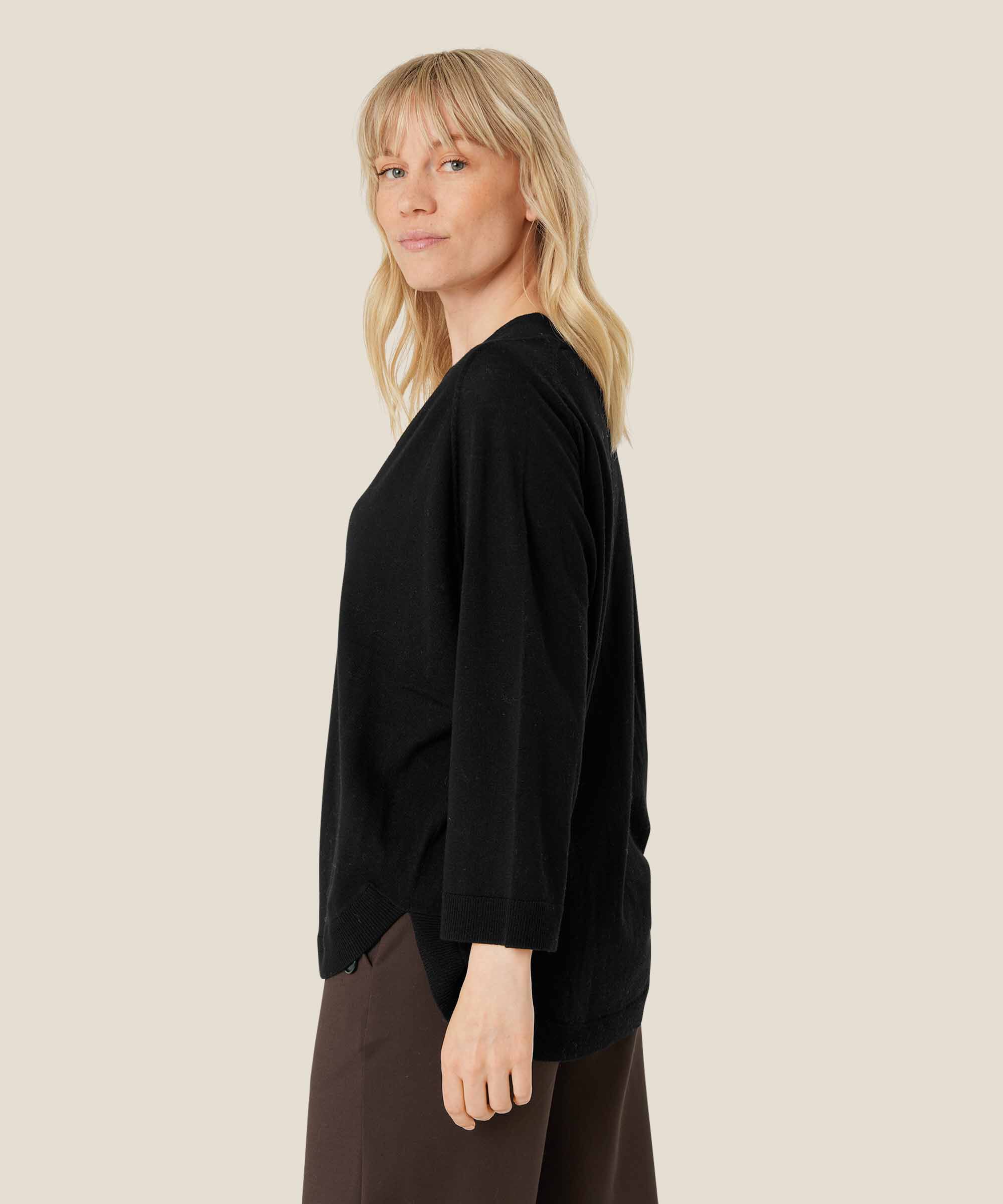 Florice Topp, Black
