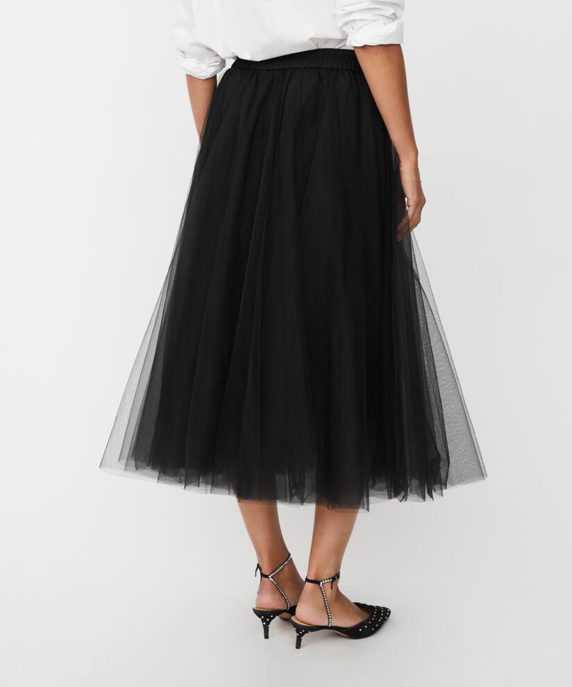 Scarlet Kjol, Black