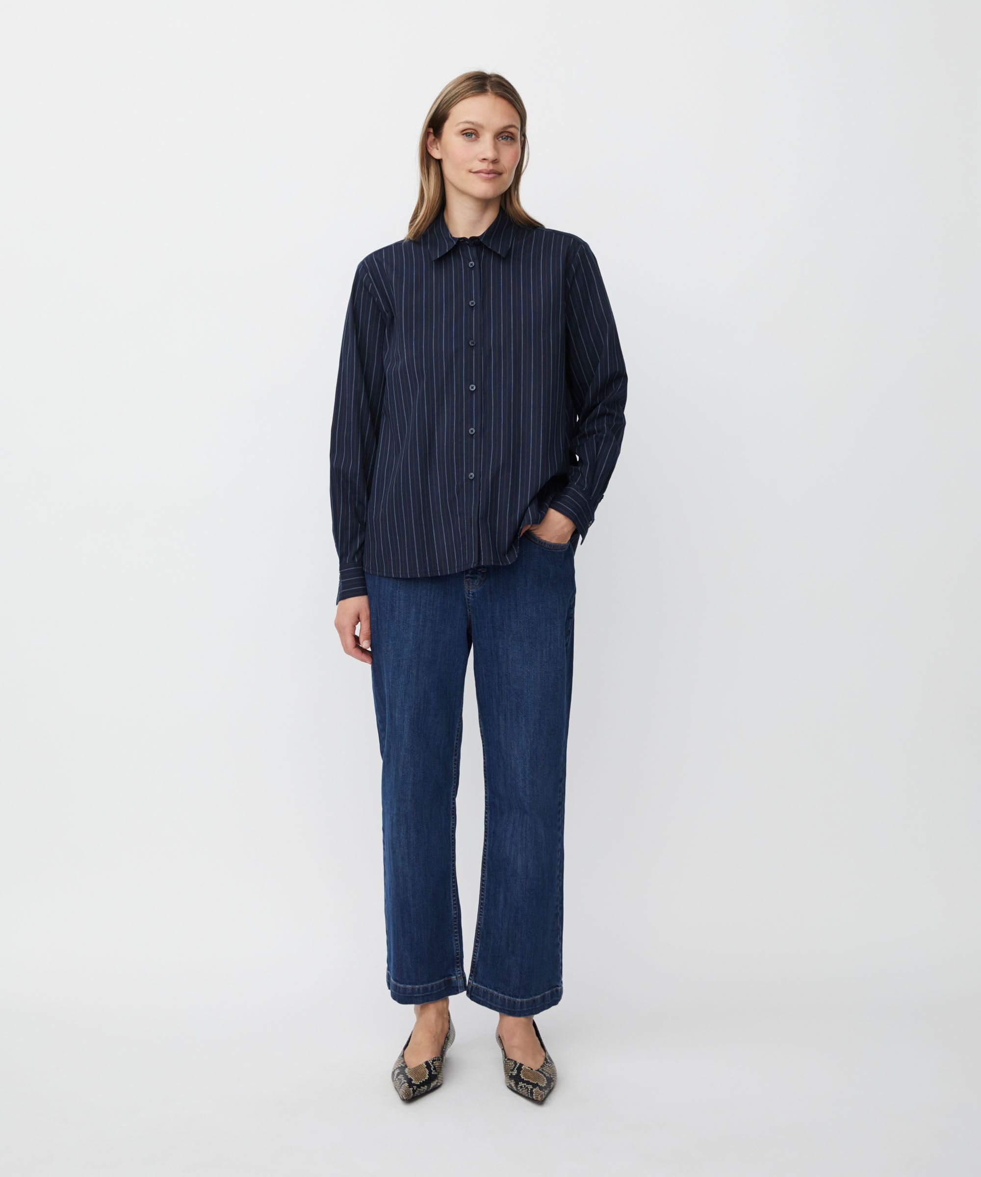 Imma Skjorta, Navy Blazer
