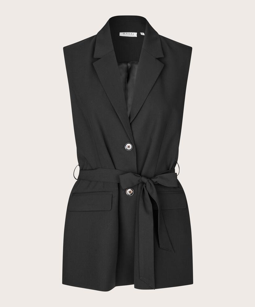 Julea Väst, Black