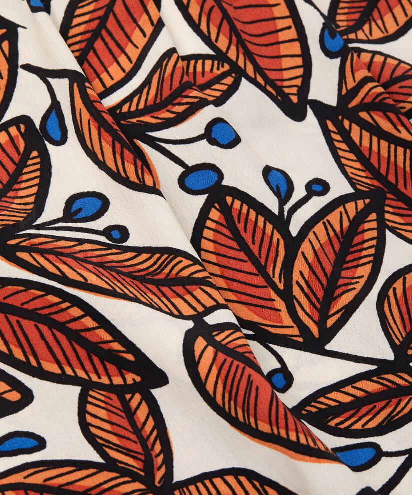 Isela Skjorta, Whitecap