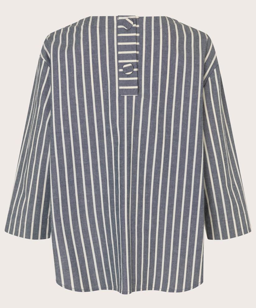 Dervla Blus, Black