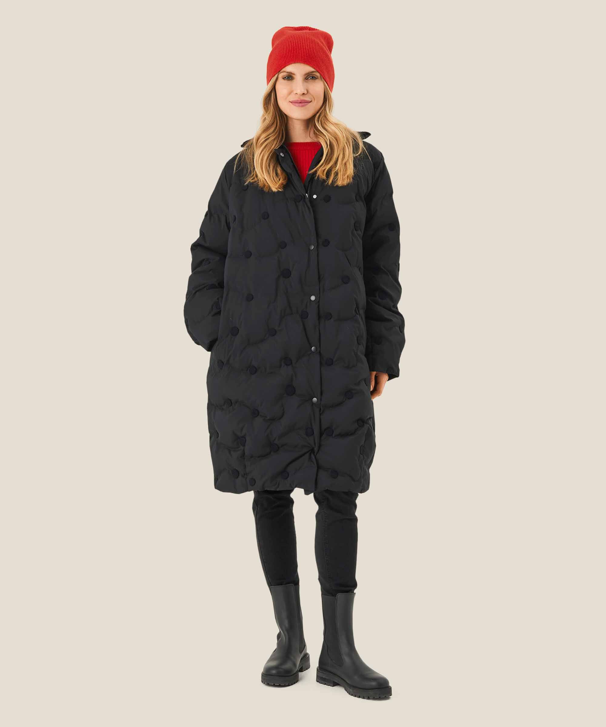 Tahila Dunkappa, Black