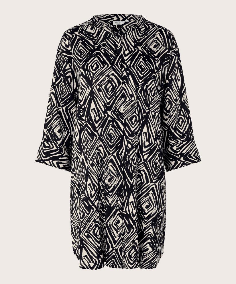 Geam Skjorta, Black