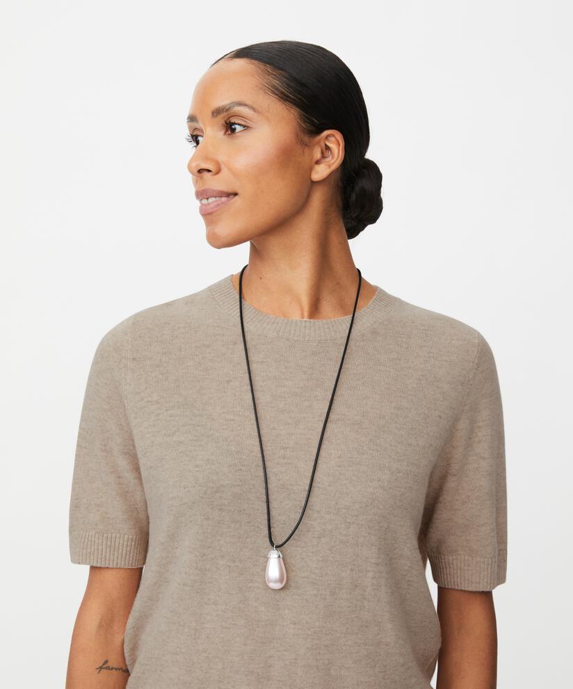 Roryan Halsband, Lotus