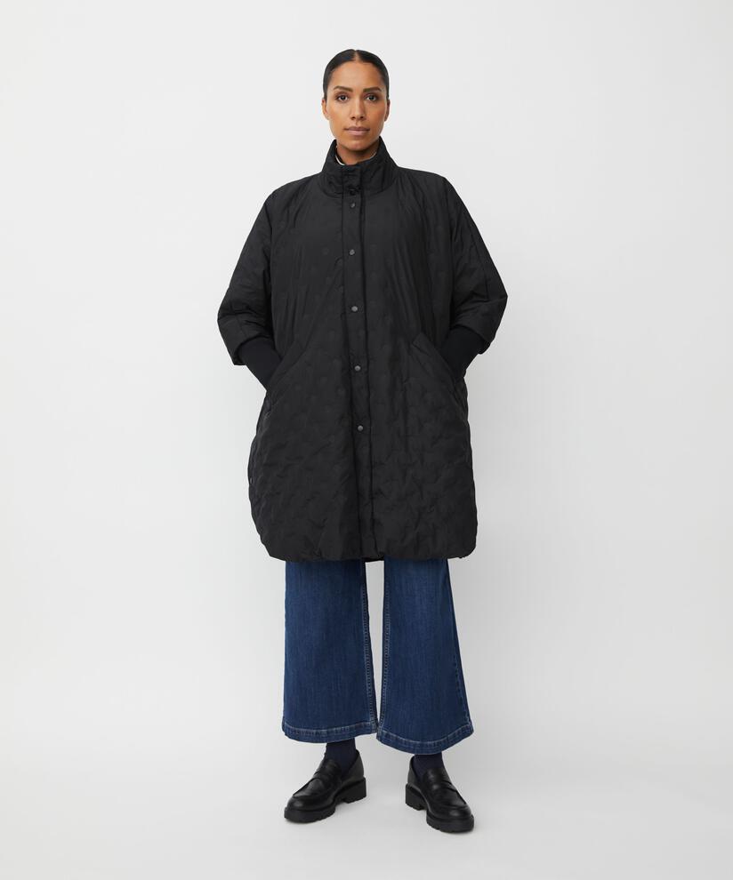 Tilda Kappa, Black